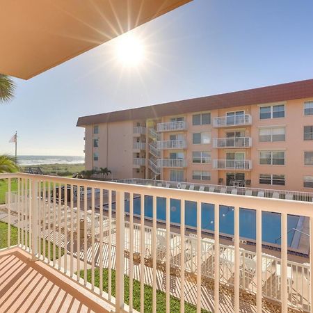 Central Cocoa Beach Condo With View, Steps To Beach! Zewnętrze zdjęcie